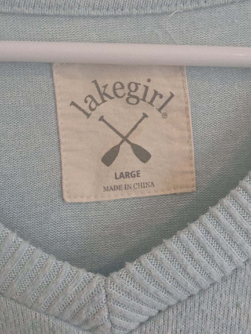 LakeGirl Women's Light Blue V-Neck Pullover Sweater - Picture 2 of 4
